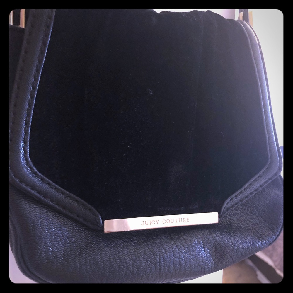Juicy Couture Crossbody